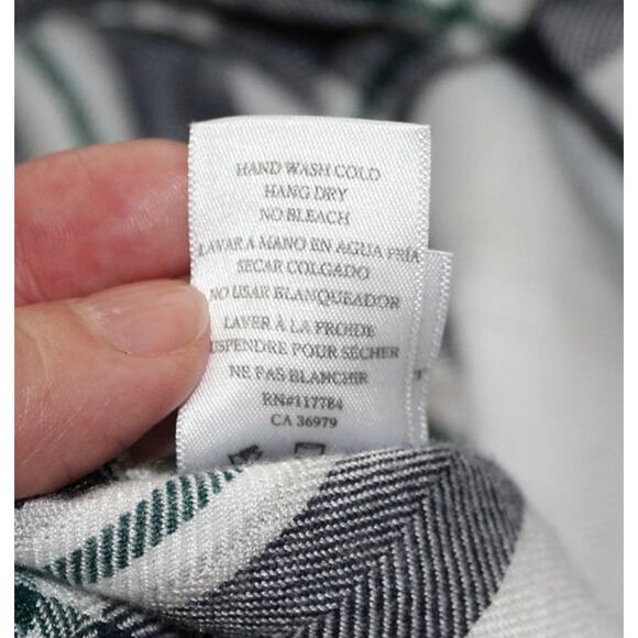 RAILS REVOLVE Hunter Plaid Button Down Top Shirt Long Sleeve Snow Navy Forest L - Picture 6 of 8